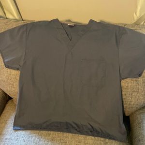 Dickies size medium scrub top